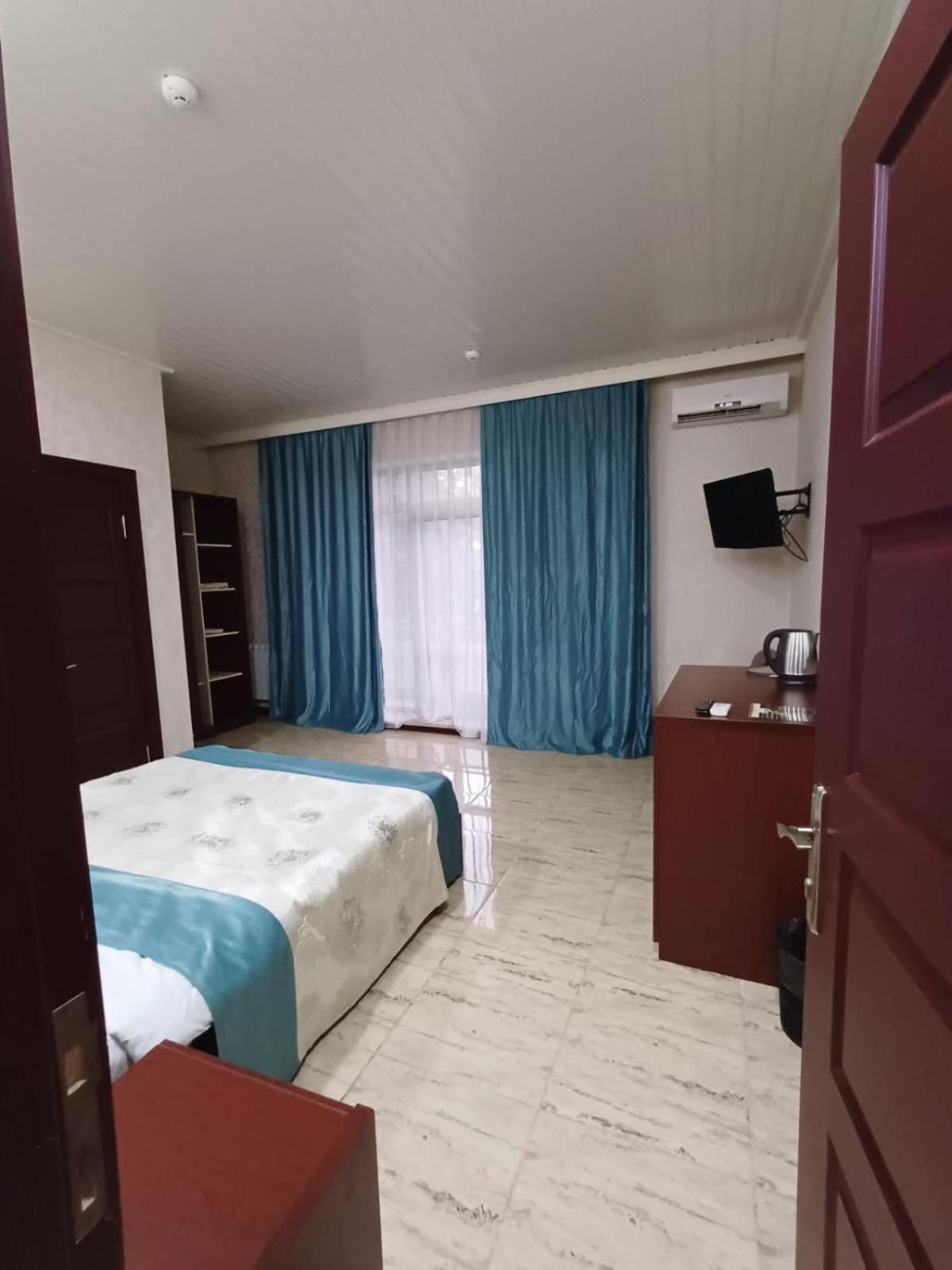 Gabala Bliss Inn Hotel And Restaurant 外观 照片
