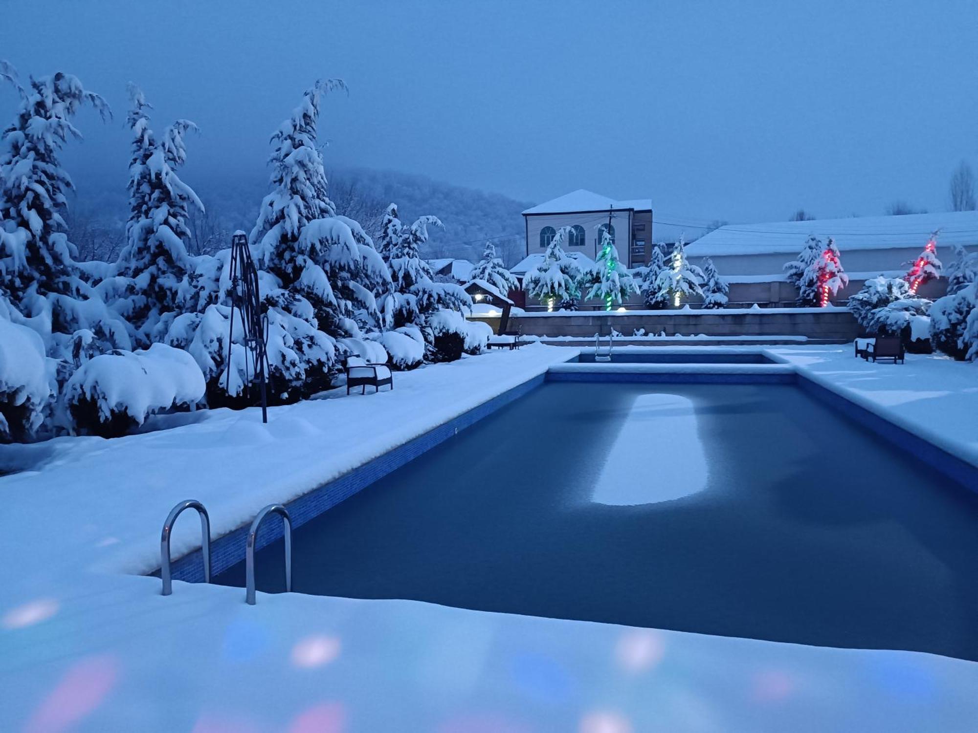 Gabala Bliss Inn Hotel And Restaurant 外观 照片